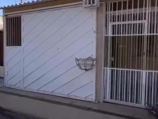 Casa venda em Região Geográfica Imediata do Distrito Federal, Região Integrada de Desenvolvimento do Distrito Federal e Entorno
