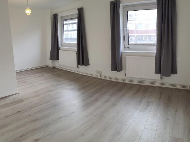 Apartment for rent in Bromley-by-Bow, Poplar Grove