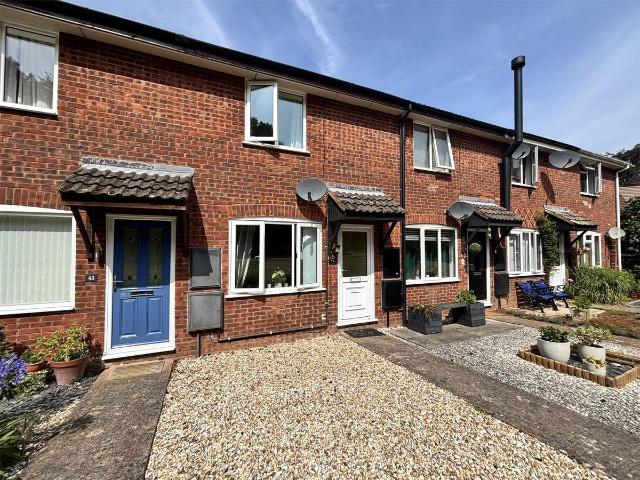 House for rent in Dowslands, Rumwell