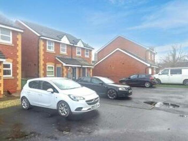 House for sale in Kettlebrook
