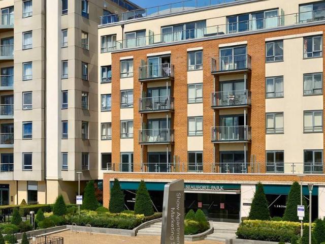 House for rent in Colindale, Greater London