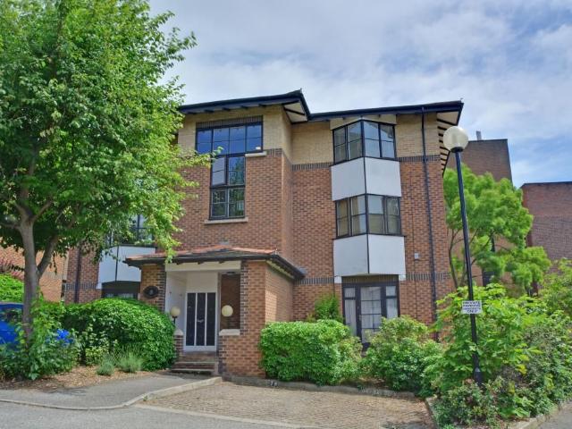 Studio for rent in London Borough of Lewisham, Greater London