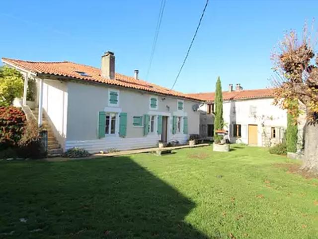 Maison vente à Confolens, Cellefrouin