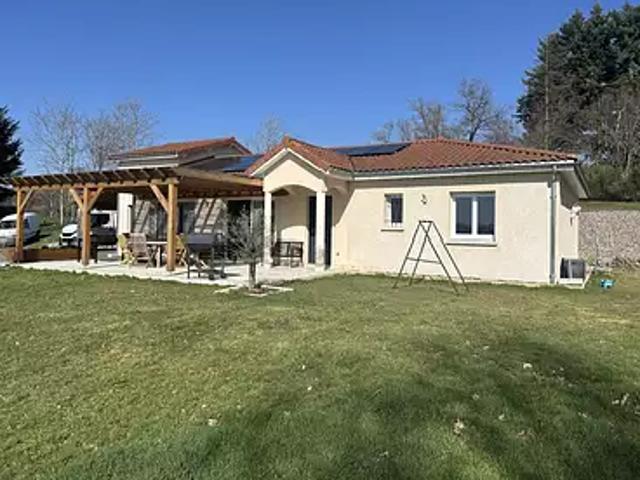 Maison vente à Thiers, Celles-sur-durolle