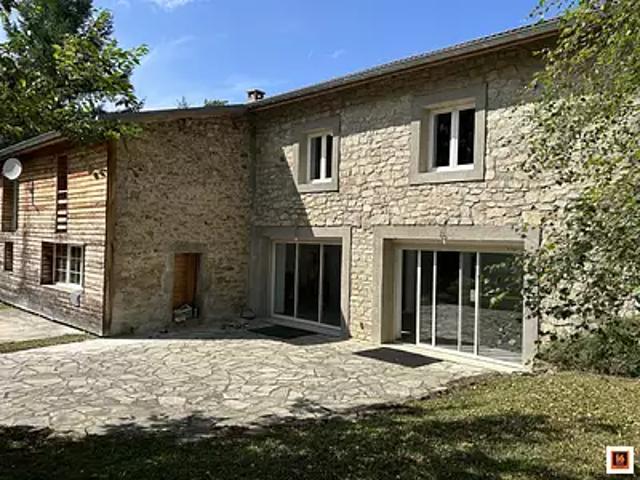 Maison vente à Thiers, Celles-sur-durolle