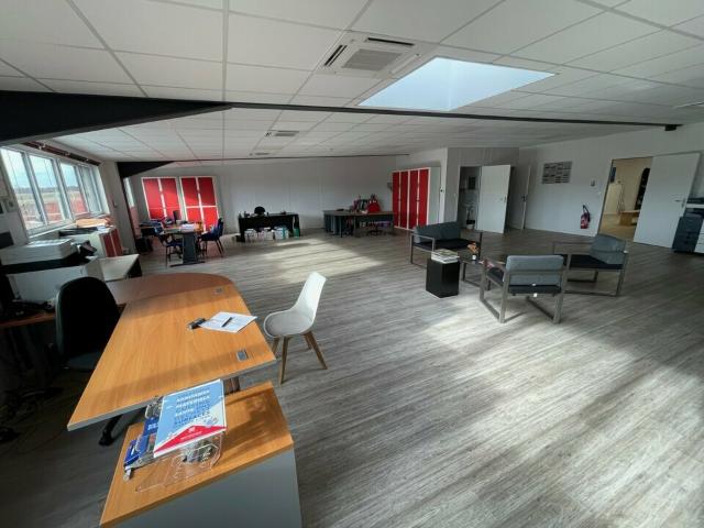 Local Commercial vente à Bordeaux, Martignas-sur-jalle