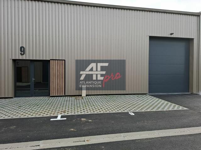 Local Commercial location à Saint-Nazaire, Trignac