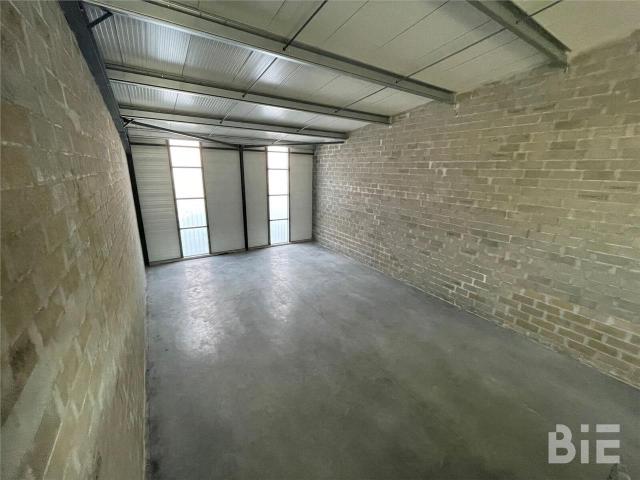 Local Commercial vente à Bordeaux, Beychac-et-caillau