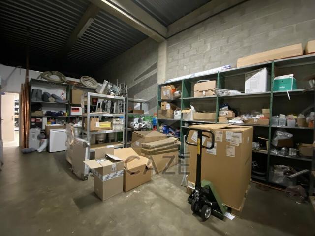 Local Commercial vente à Bordeaux, Le Haillan