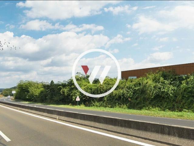 Local Commercial vente à Sarcelles, Villaines-sous-bois