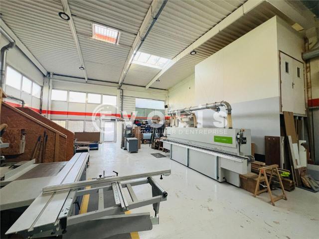 Local Commercial vente à Torcy