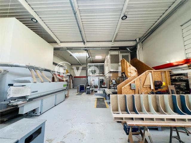 Local Commercial vente à Torcy