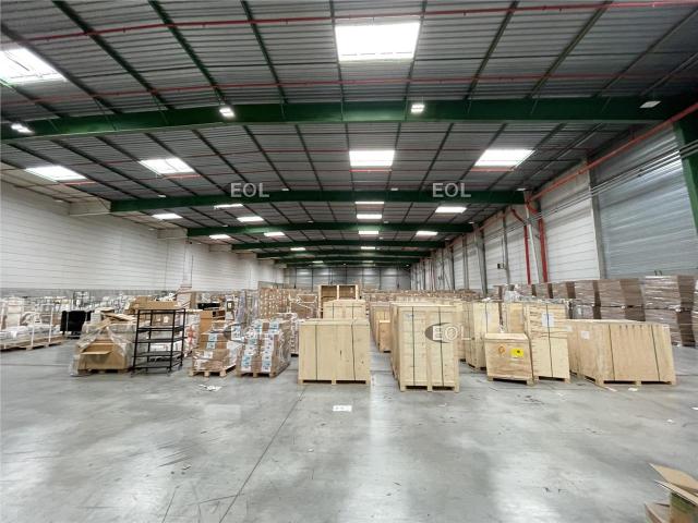Local Commercial location à Pontoise, Bruyères-sur-oise