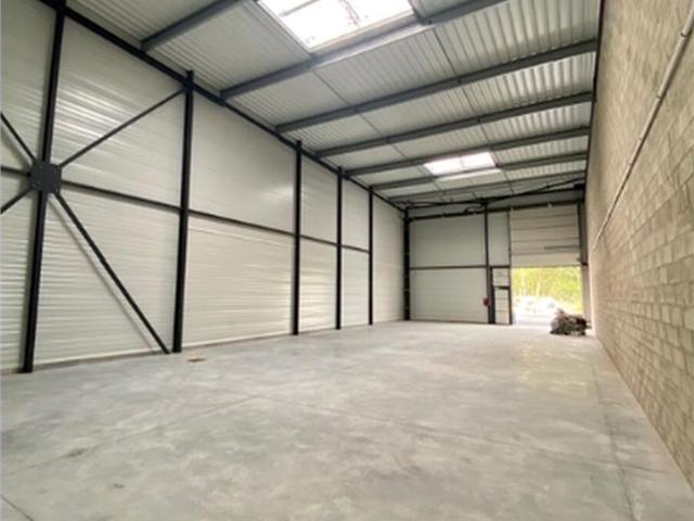 Local Commercial vente à Flins-sur-Seine, Yvelines