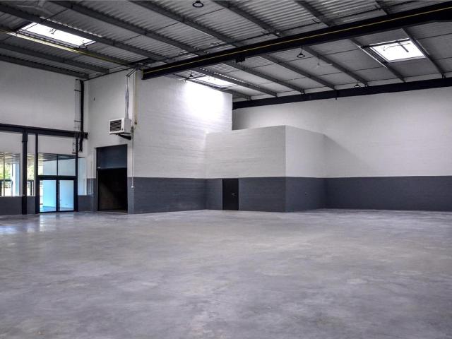 Local Commercial vente à France métropolitaine, Gennevilliers