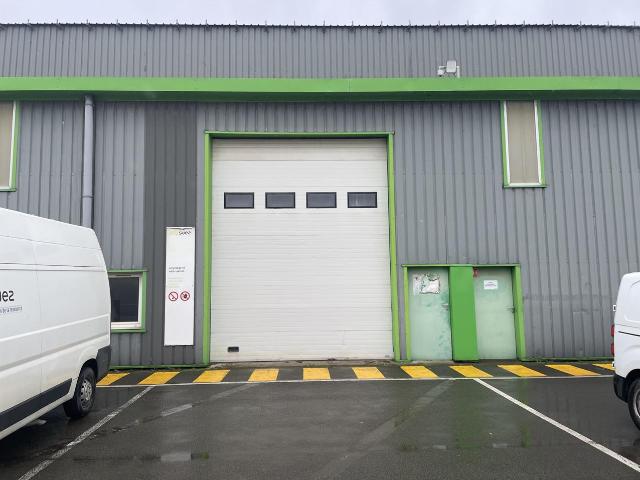 Local Commercial location à Lens, Noyelles-godault