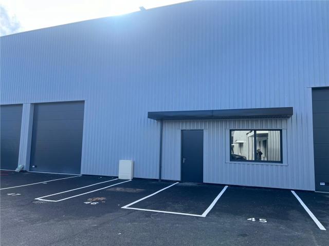 Local Commercial vente à Bordeaux, Mérignac