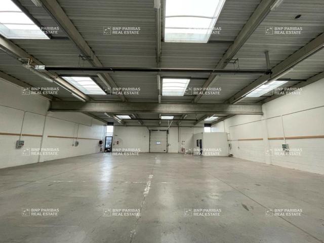Local Commercial vente à Douai, Roost-warendin