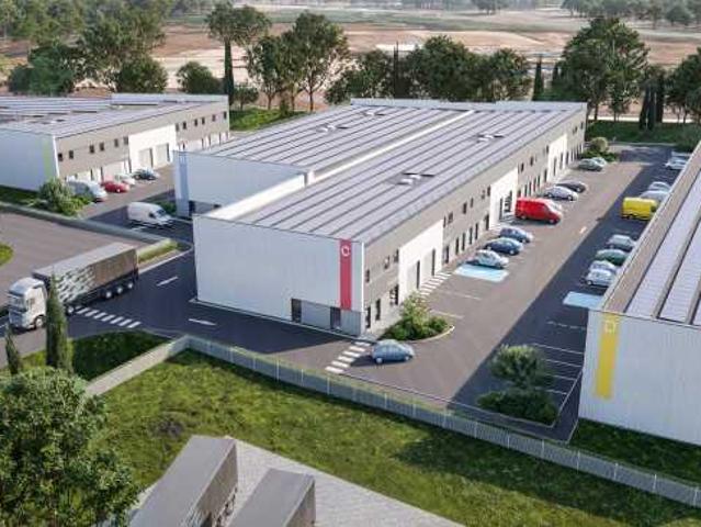 Local Commercial vente à Orléans, Fay-aux-loges