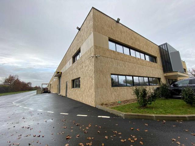 Local Commercial vente à Libourne, Izon