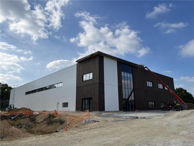 Local Commercial vente à Palaiseau, Ollainville