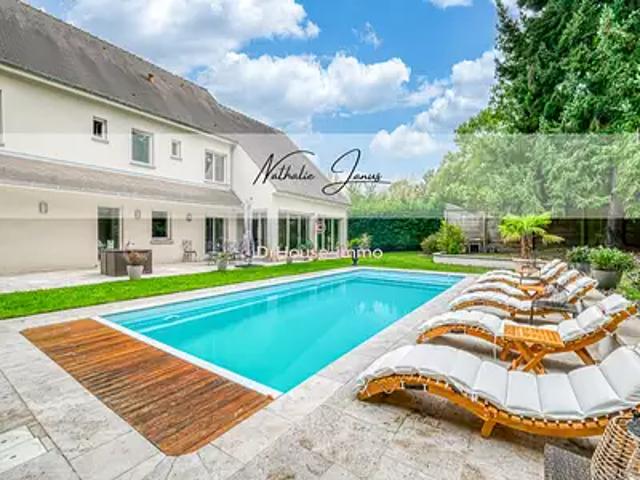 Maison vente à Fontainebleau, Cély