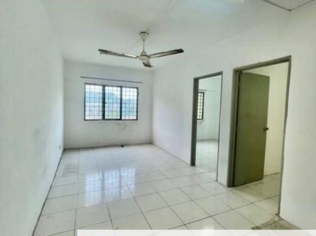Condominium for sale in Langat, Selangor