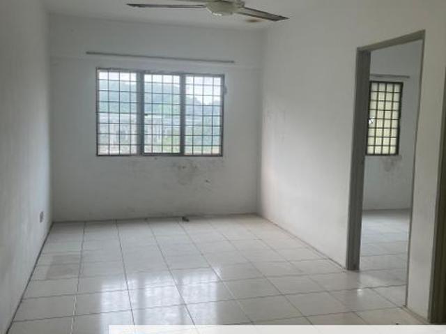 Condominium for sale in Langat, Selangor