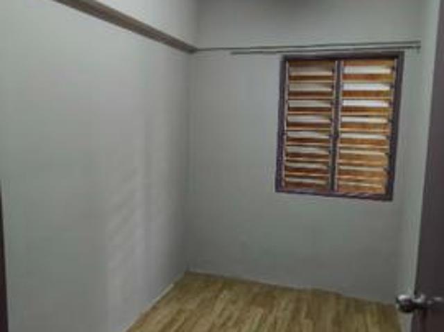 Apartment for sale in Kajang, Langat
