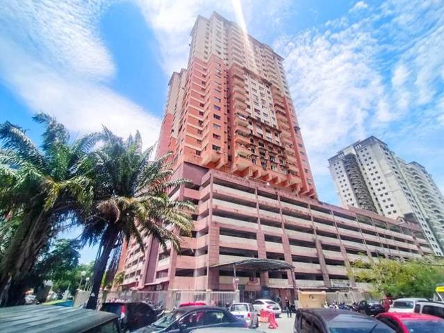 Condominium for rent in Country Heights Damansara, Kuala Lumpur
