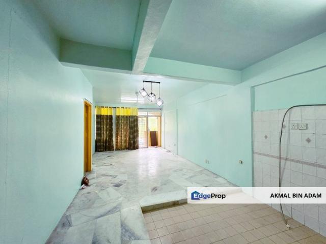 Flat for sale in Kajang, Langat
