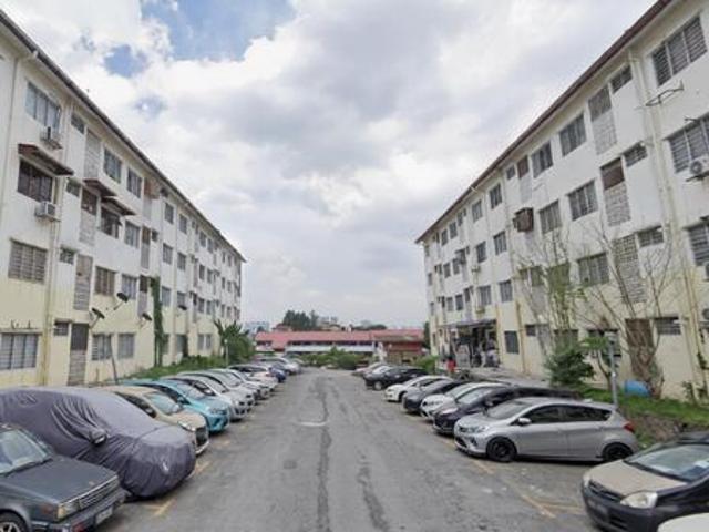 Apartment for sale in Country Heights Damansara, Kuala Lumpur