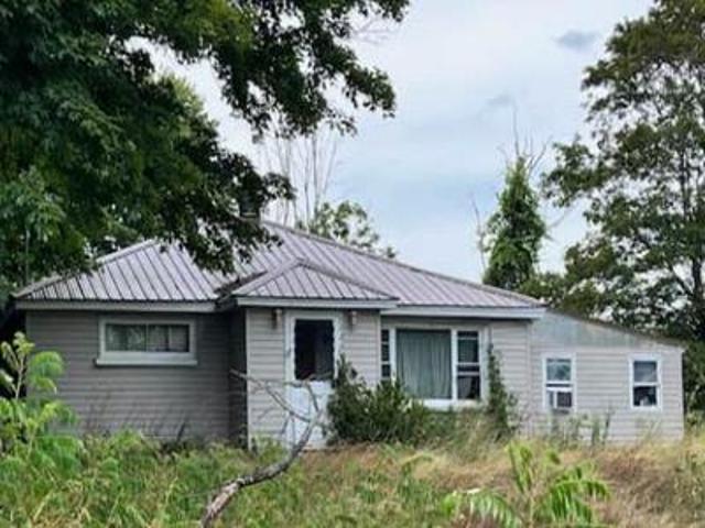 House for sale in Oneida, New York