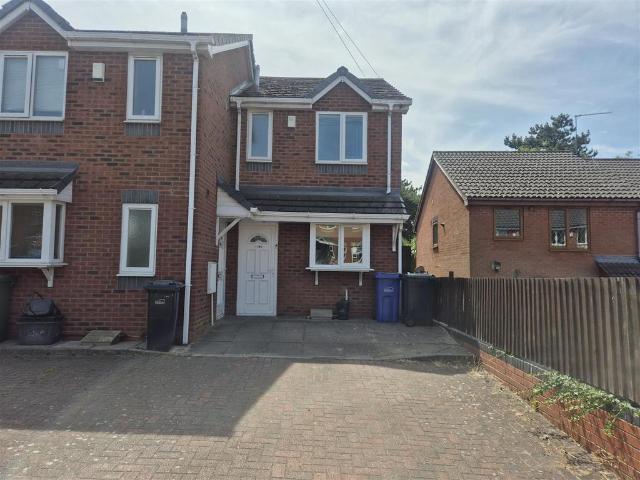 House for rent in Stourbridge, West Midlands