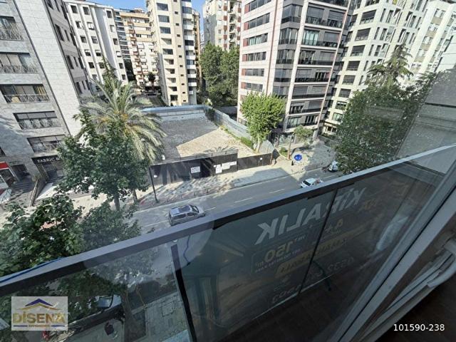 Kadiköy, İstanbul içerisinde satılık mülk