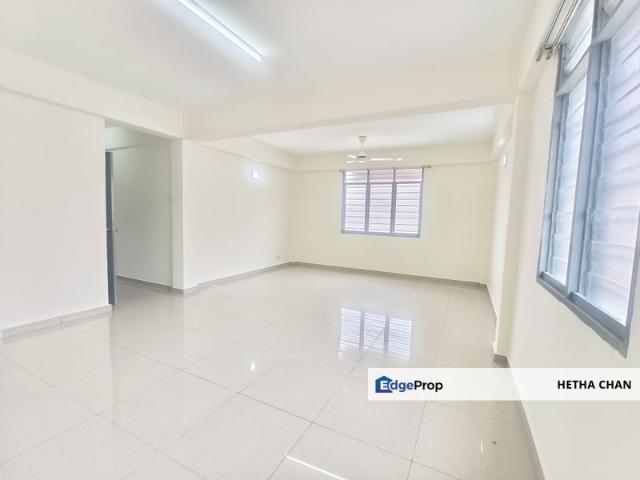 Condominium for sale in Petaling, Subang Jaya