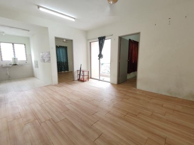 Apartment for sale in Sendayan Village, Negeri Sembilan