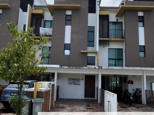 House for sale in Kota Seriemas, Nilai