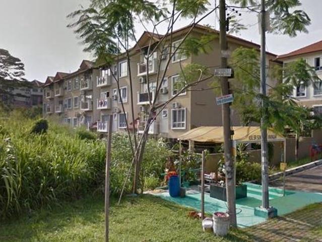 Townhouse for sale in Petaling, Damansara Damai