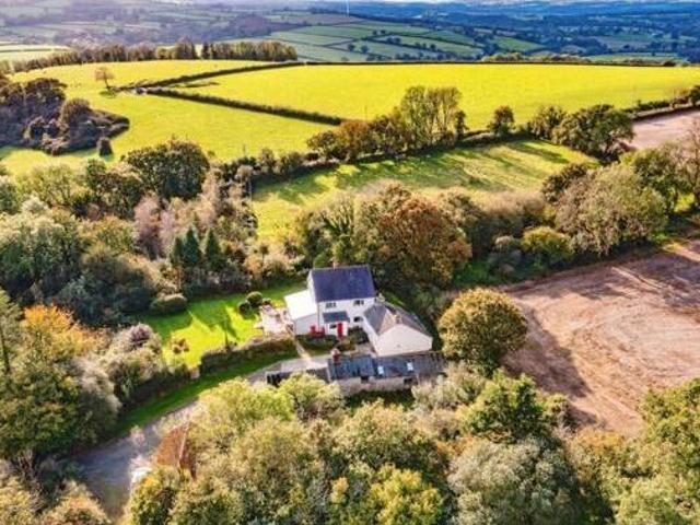 House for sale in Newcastle Emlyn, Wales