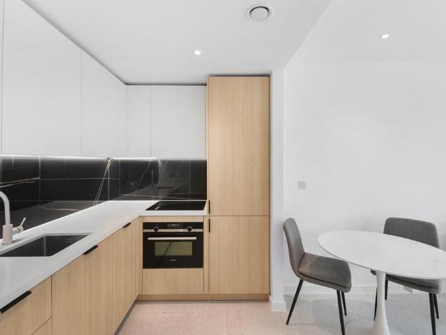 Apartment for rent in Whitechapel, Greater London