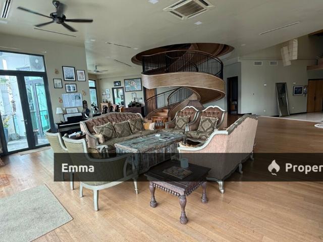 Penthouse for rent in Country Heights Damansara, Kuala Lumpur