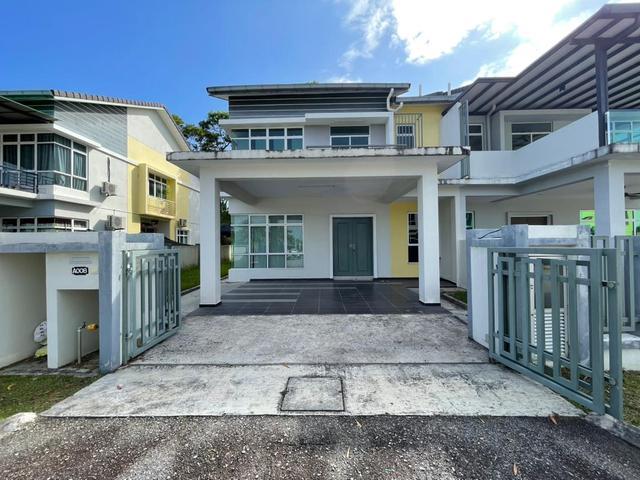 Residential House for sale in Sendayan Village, Negeri Sembilan