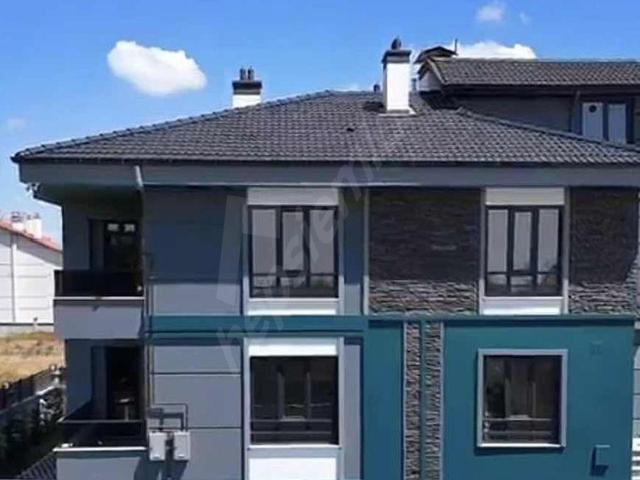 Başak Mahallesi, Karatay içerisinde satılık Fabrika