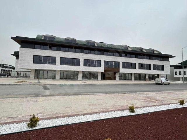 Tatlıcak Mahallesi, Karatay içerisinde satılık Ofis