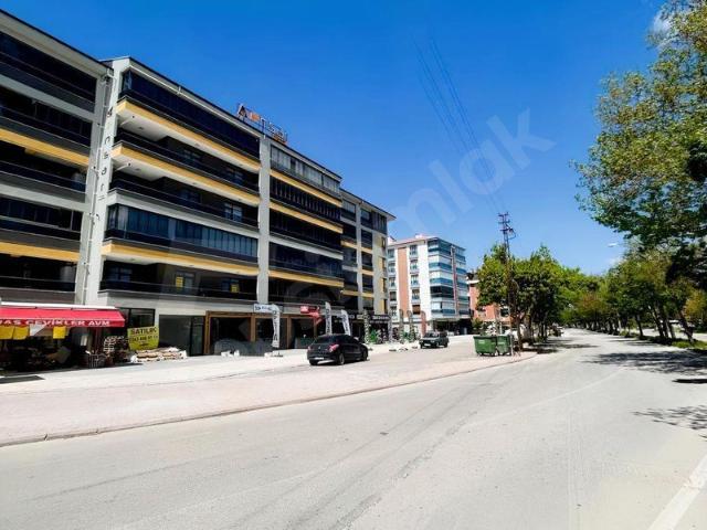 Kumköprü Mahallesi, Karatay içerisinde satılık Dükkan