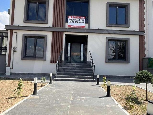 Üçtutlar Mahallesi, Çorum Merkez içerisinde satılık Villa
