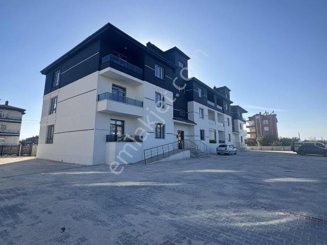 İstiklal Mahallesi, Karatay içerisinde satılık mülk