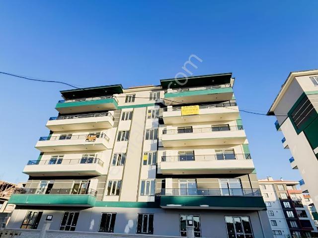 Erenler Mahallesi, Karatay içerisinde satılık mülk