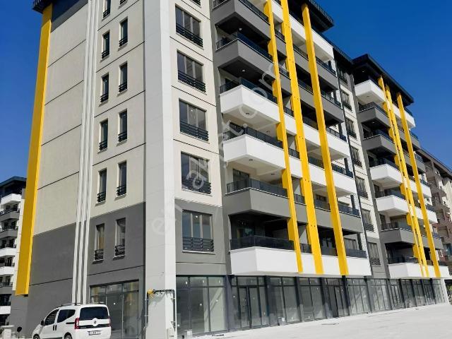 Aymanas Mahallesi, Meram içerisinde satılık mülk
